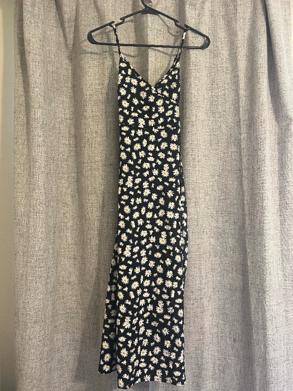 SHEIN XS Black w/Cream Flowers